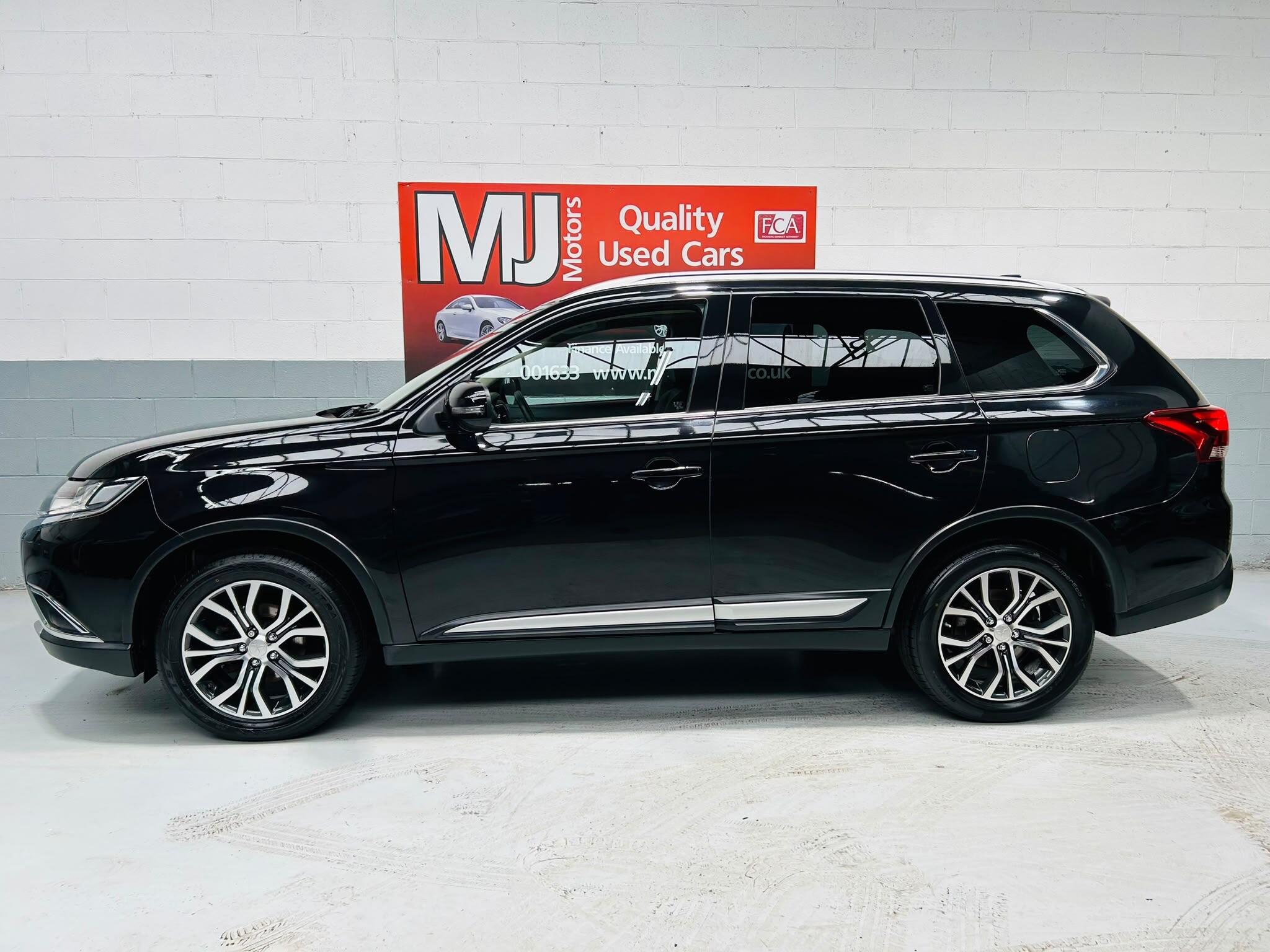 2018 MITSUBISHI OUTLANDER 2.2 DI-D 4 4WD Euro 6 (s/s) 5dr - vehicle photo 7 for sale on PureCar