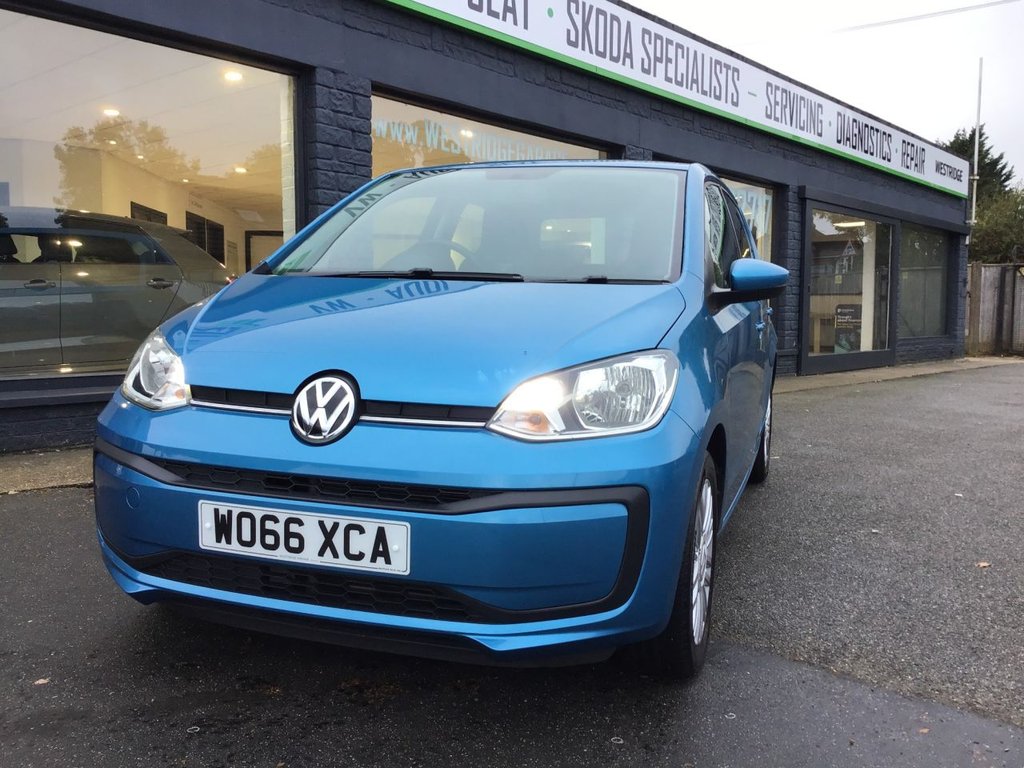 2017 Volkswagen up!