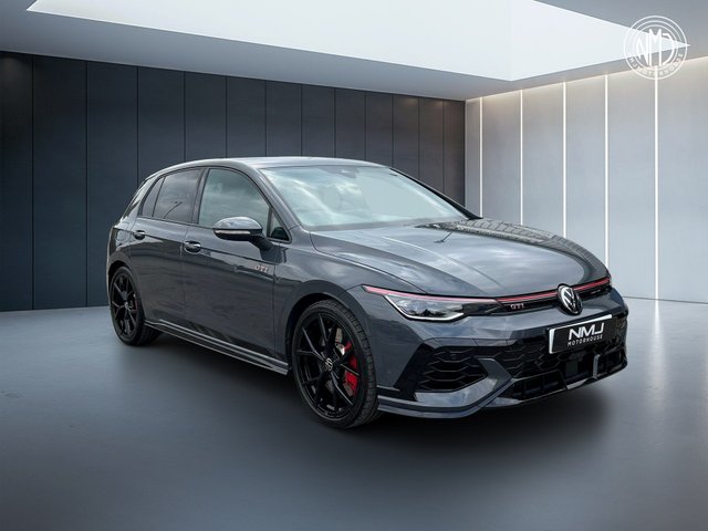 2025 Volkswagen Golf