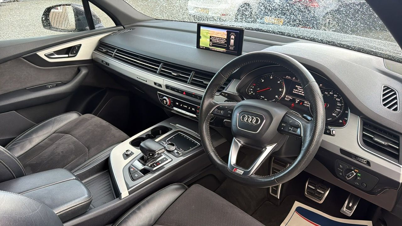 2019 AUDI Q7 S Line - vehicle photo 7 for sale on PureCar