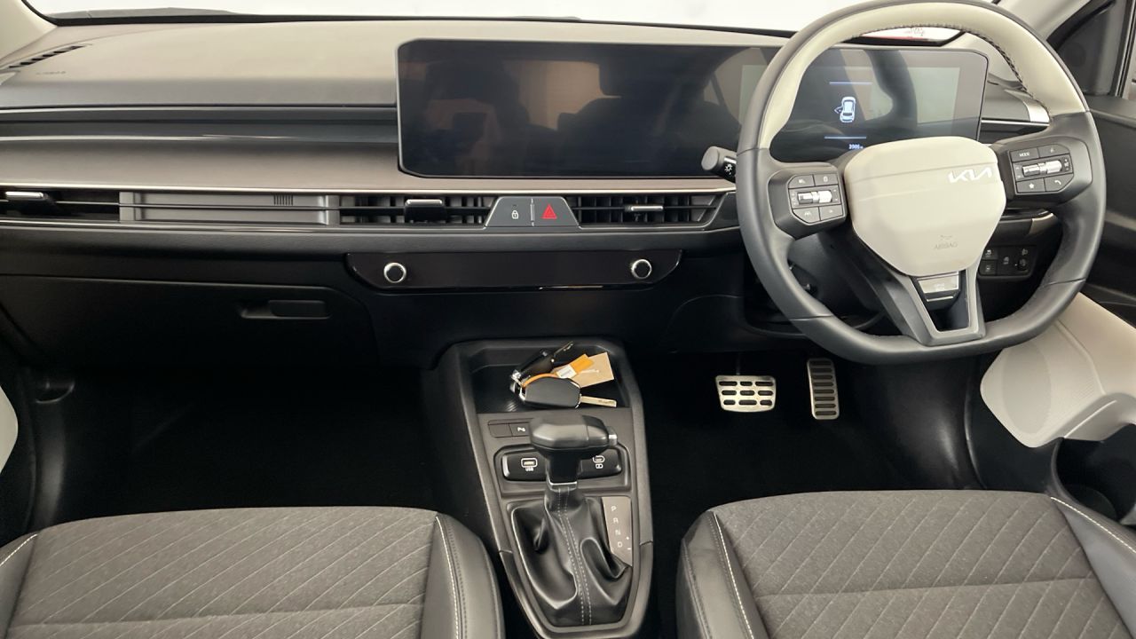 2026 KIA STONIC 1.0 T-GDi MHEV GT-Line SUV 5dr Petrol Hybrid DCT Euro 6 (s/s) (113 bhp) - vehicle photo 9 for sale on PureCar