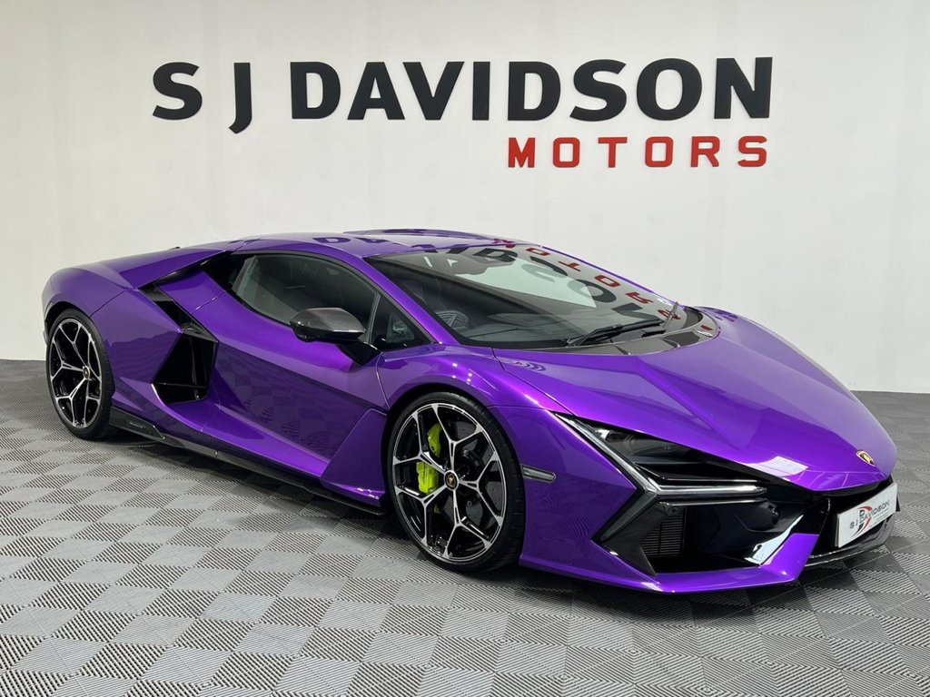 2024 Lamborghini Revuelto