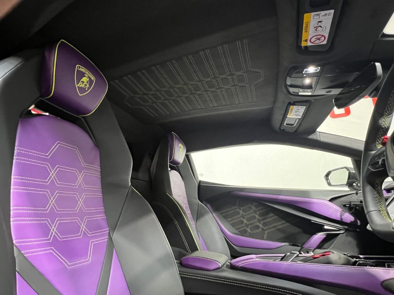 2024 LAMBORGHINI REVUELTO 6.5 V12 HPEV 3.8kWh Coupe 2dr Petrol Plug-in Hybrid AMT 4WD Euro 6 (1015 ps - vehicle photo 6 for sale on PureCar