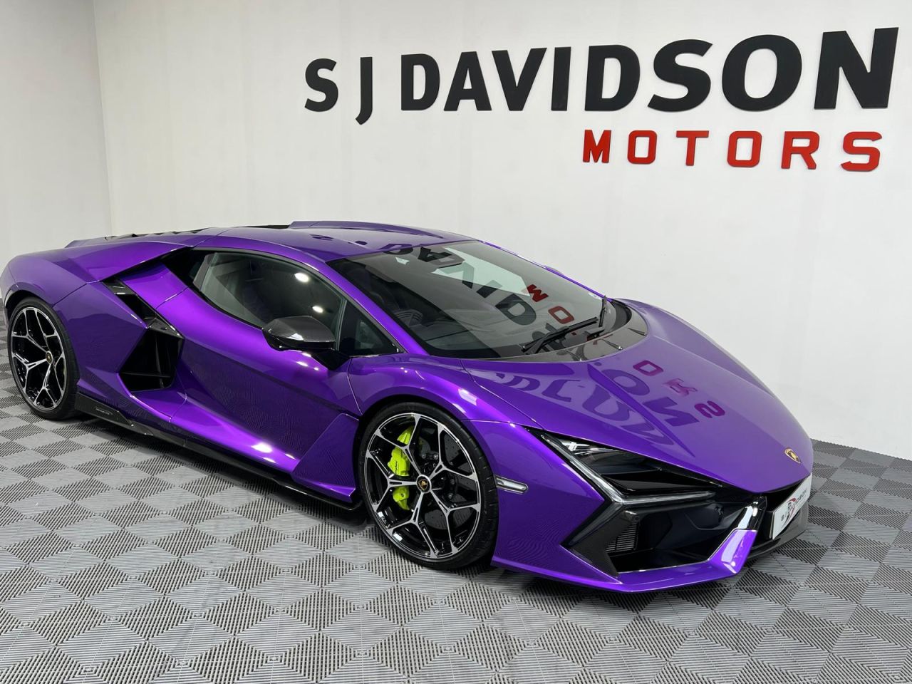 2024 LAMBORGHINI REVUELTO 6.5 V12 HPEV 3.8kWh Coupe 2dr Petrol Plug-in Hybrid AMT 4WD Euro 6 (1015 ps - vehicle photo 26 for sale on PureCar