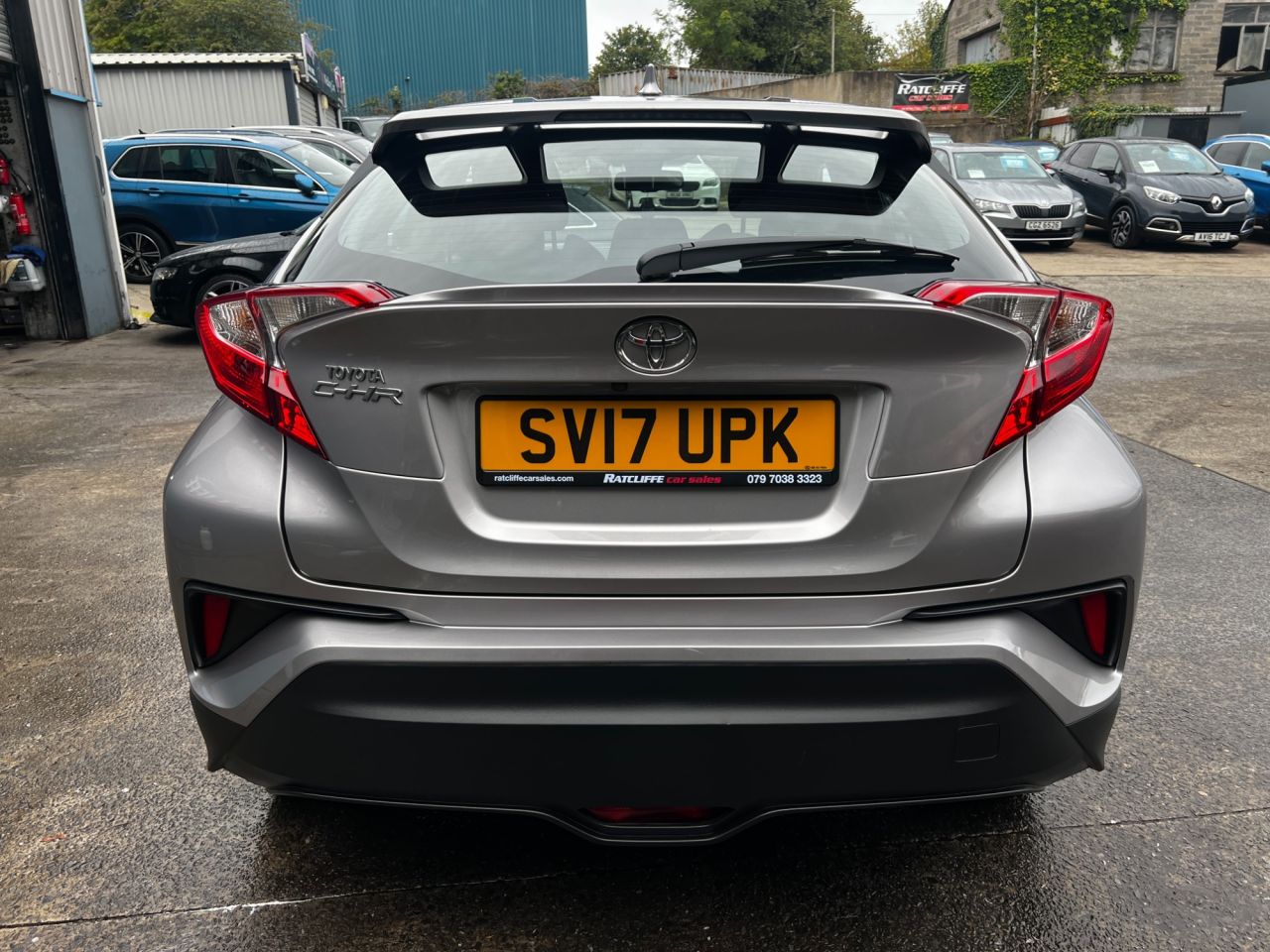 2017 TOYOTA C-HR 1.2 VVT-i Icon SUV 5dr Petrol Manual Euro 6 (s/s) (115 ps) - vehicle photo 5 for sale on PureCar