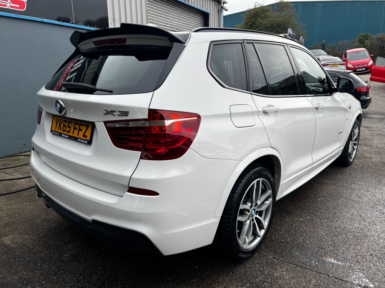 2015 BMW X3 2015 BMW X3 2.0 20d M Sport SUV 5dr Diesel Auto xDrive Euro 6 (s/s) (190 ps) ONLY 91330 MILES, MOT MAY 27, 3 SERVICES, JUSAT SERVICED, STUNNING BRIGHT WHITE X3 MSPORT SPEC INCLUDES HANDS FREE, FULL ELECTRICS, SAT NAV/DAB RADIO, HEATED LEATHER SEATS, FACTORY TINTED WINDOWS, AERO KIT, REAR SPOILER, ALLOYS, IN EXCELLENT CONDITION FIRST TO VIEW WILL BUY - vehicle photo 6 for sale on PureCar