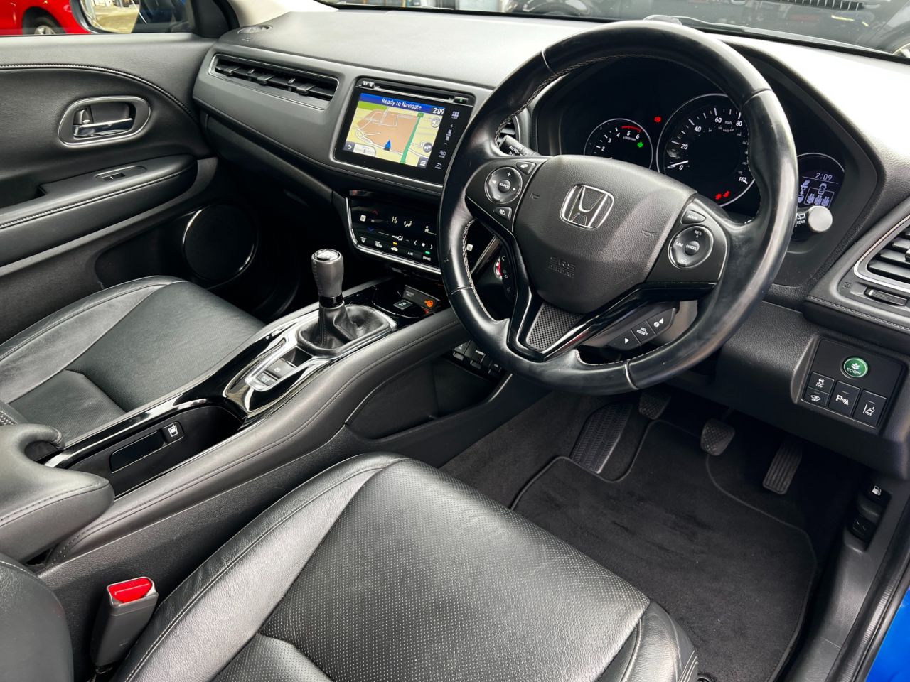 2019 HONDA HR-V 1.6 i-DTEC EX SUV 5dr Diesel Manual Euro 6 (s/s) (120 ps) - vehicle photo 4 for sale on PureCar