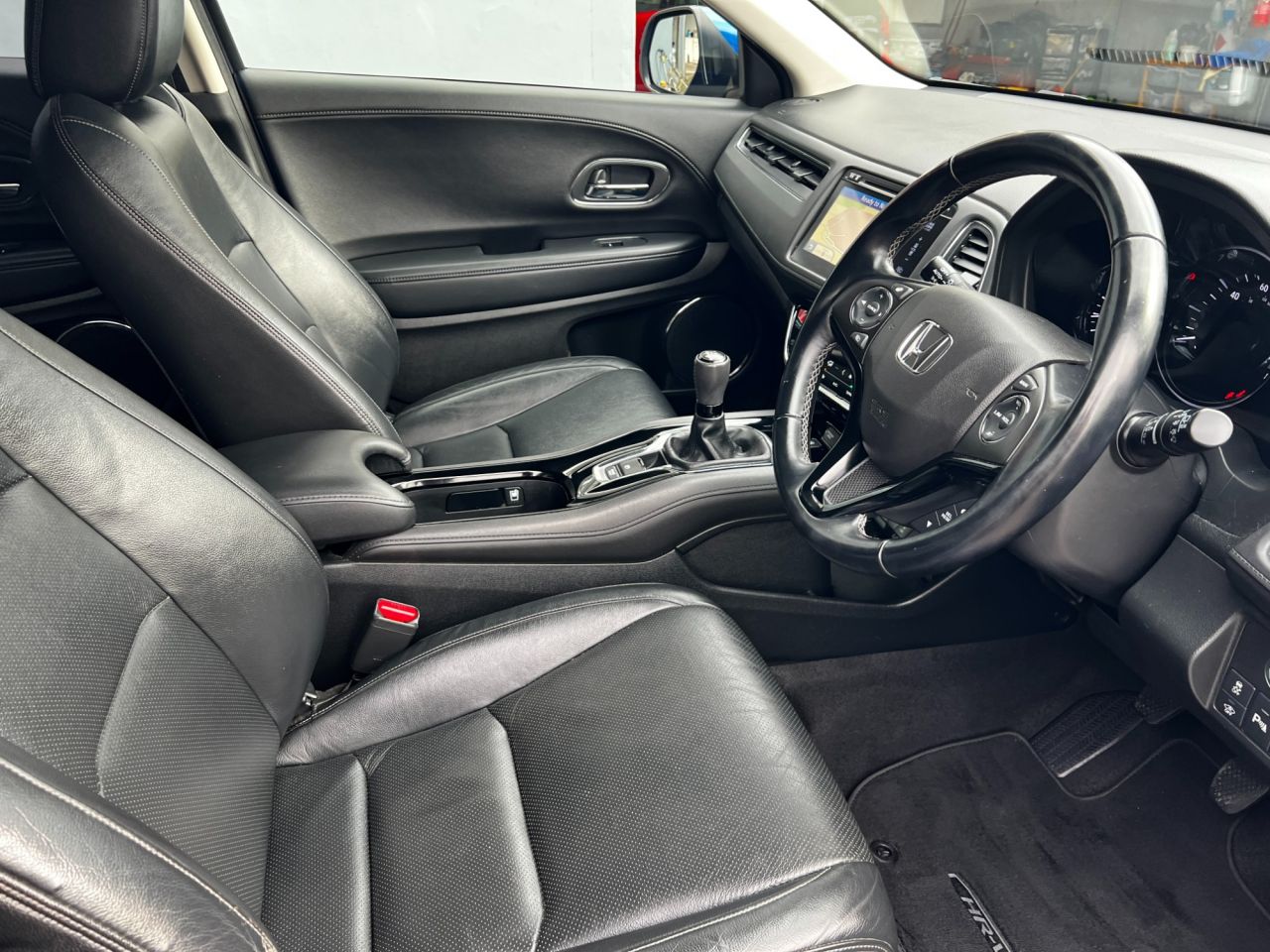 2019 HONDA HR-V 1.6 i-DTEC EX SUV 5dr Diesel Manual Euro 6 (s/s) (120 ps) - vehicle photo 5 for sale on PureCar