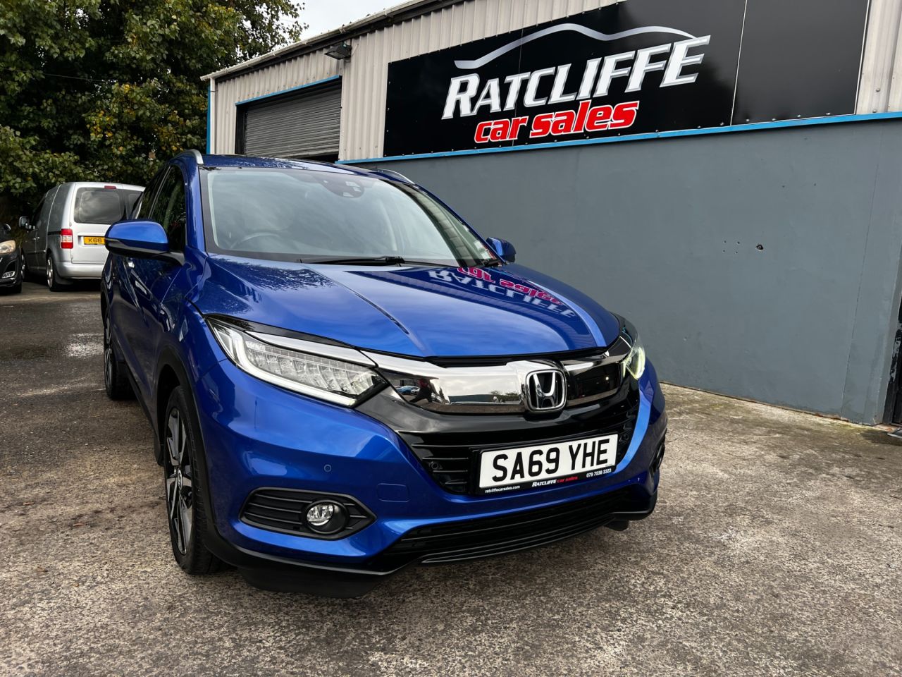 2019 HONDA HR-V 1.6 i-DTEC EX SUV 5dr Diesel Manual Euro 6 (s/s) (120 ps) - vehicle photo 2 for sale on PureCar