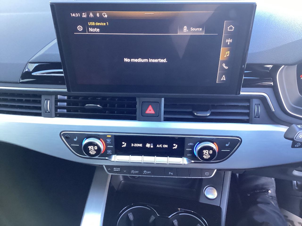 2022 AUDI A5 2.0 TFSI 40 S line Sportback 5dr Petrol S Tronic Euro 6 (s/s) (204 ps) Only - vehicle photo 16 for sale on PureCar