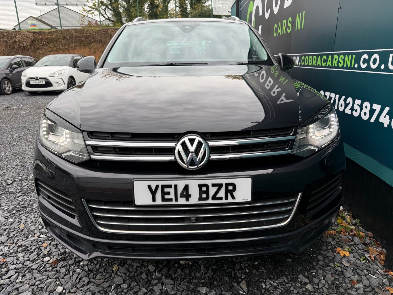2014 VOLKSWAGEN TOUAREG 3.0 TDI V6 BlueMotion Tech R-Line SUV 5dr Diesel Tiptronic 4WD Euro 5 (s/s) - vehicle photo 2 for sale on PureCar