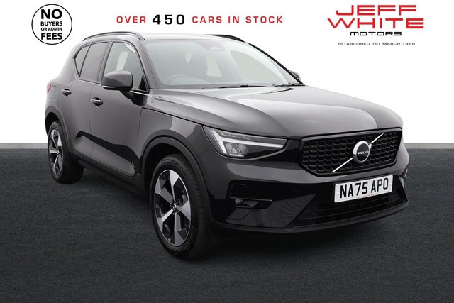 2025 Volvo XC40