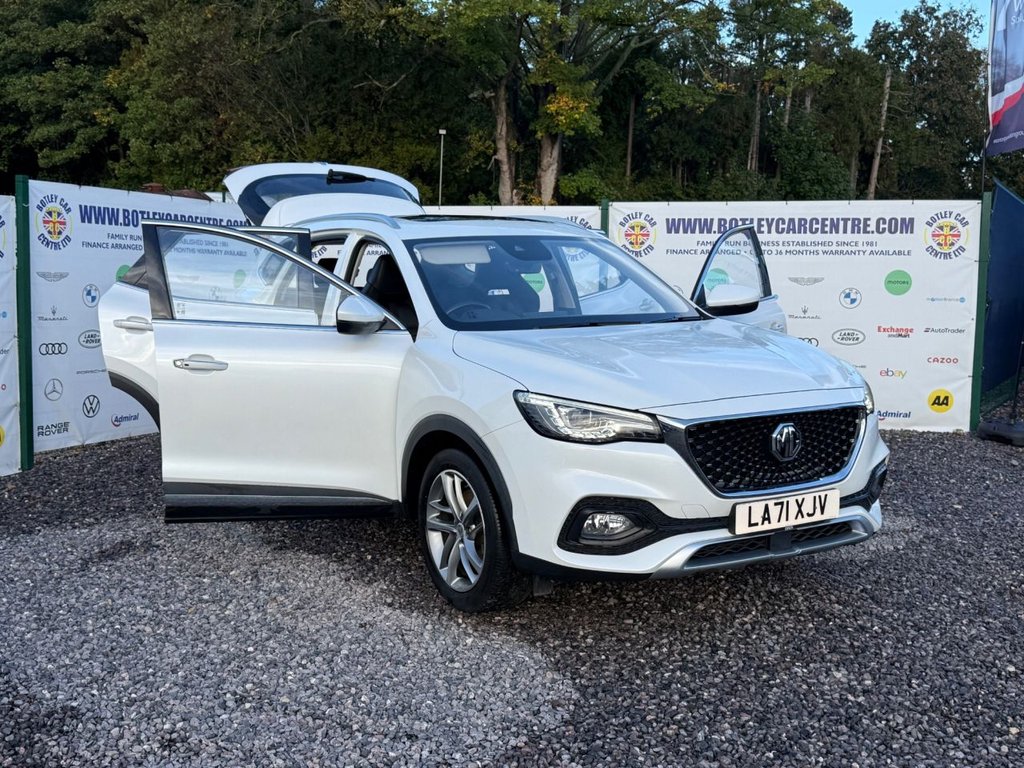 2022 MG MG HS