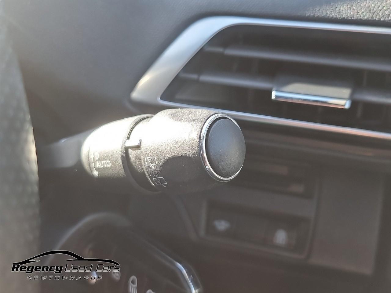 2019 PEUGEOT 1.5 BlueHDi GT Line Euro 6 (s/s) 5dr - vehicle photo 18 for sale on PureCar