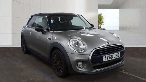 2016 MINI Hatch