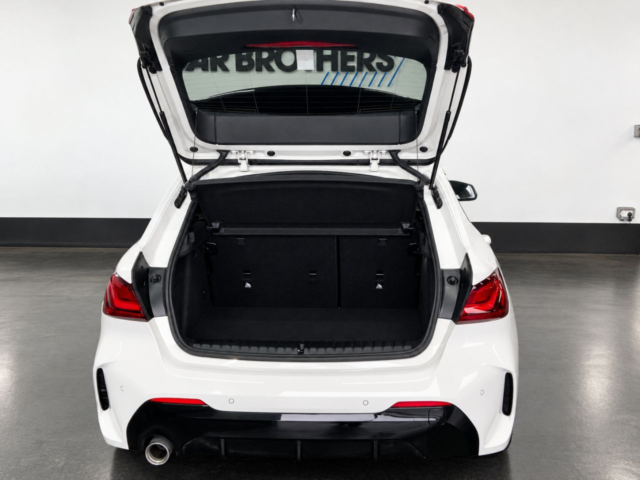 2022 BMW 1 SERIES M Sport - vehicle photo 9 for sale on PureCar