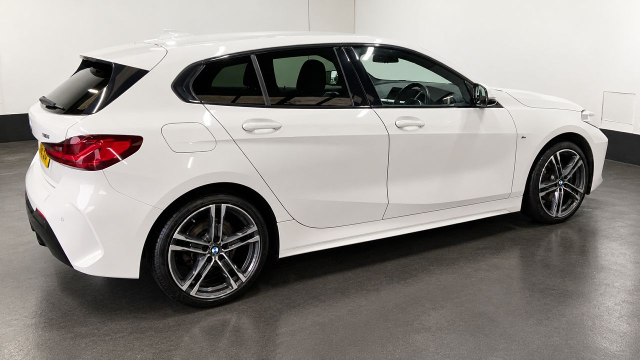 2022 BMW 1 SERIES M Sport - vehicle photo 5 for sale on PureCar