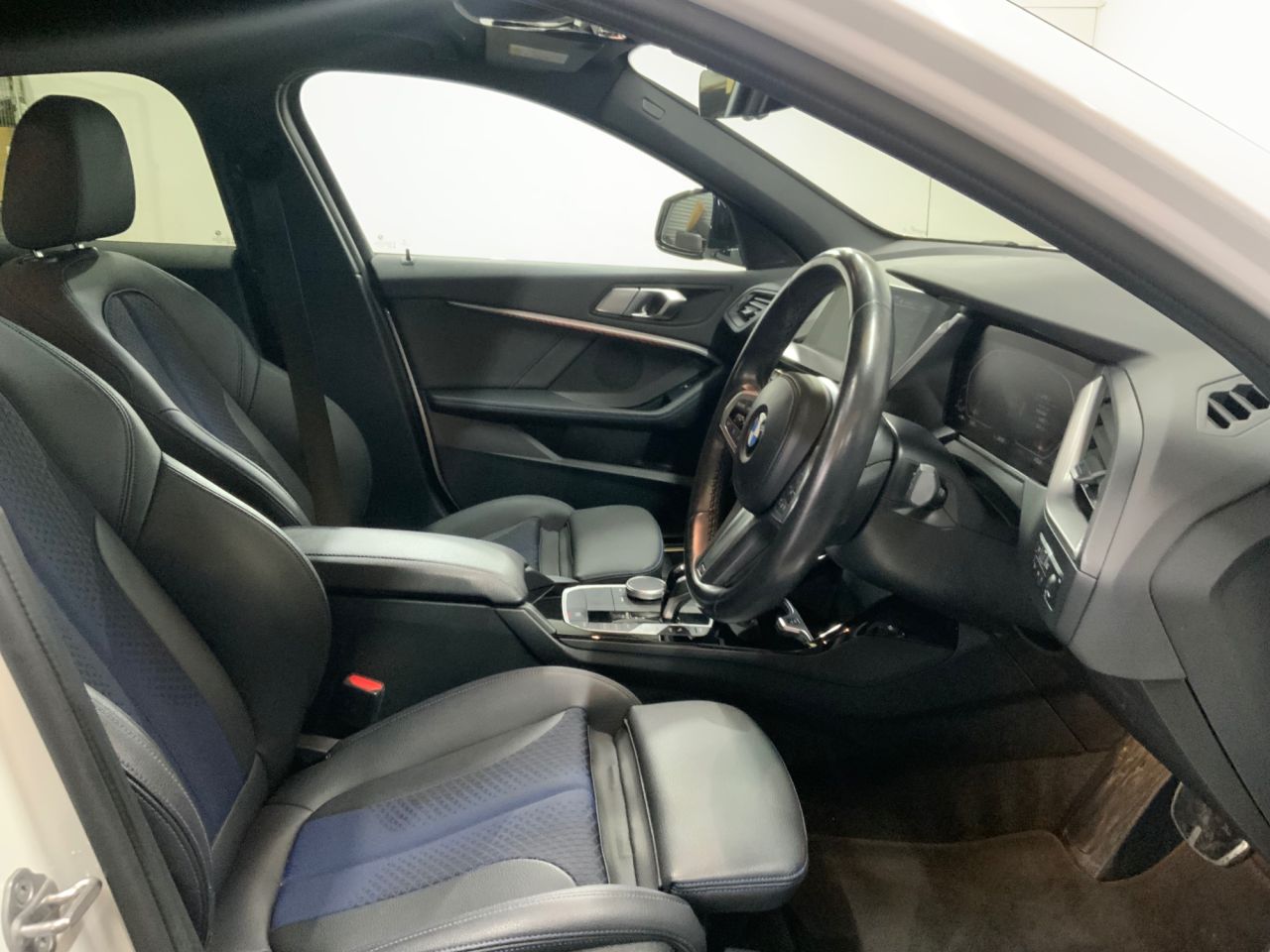 2022 BMW 1 SERIES M Sport - vehicle photo 18 for sale on PureCar