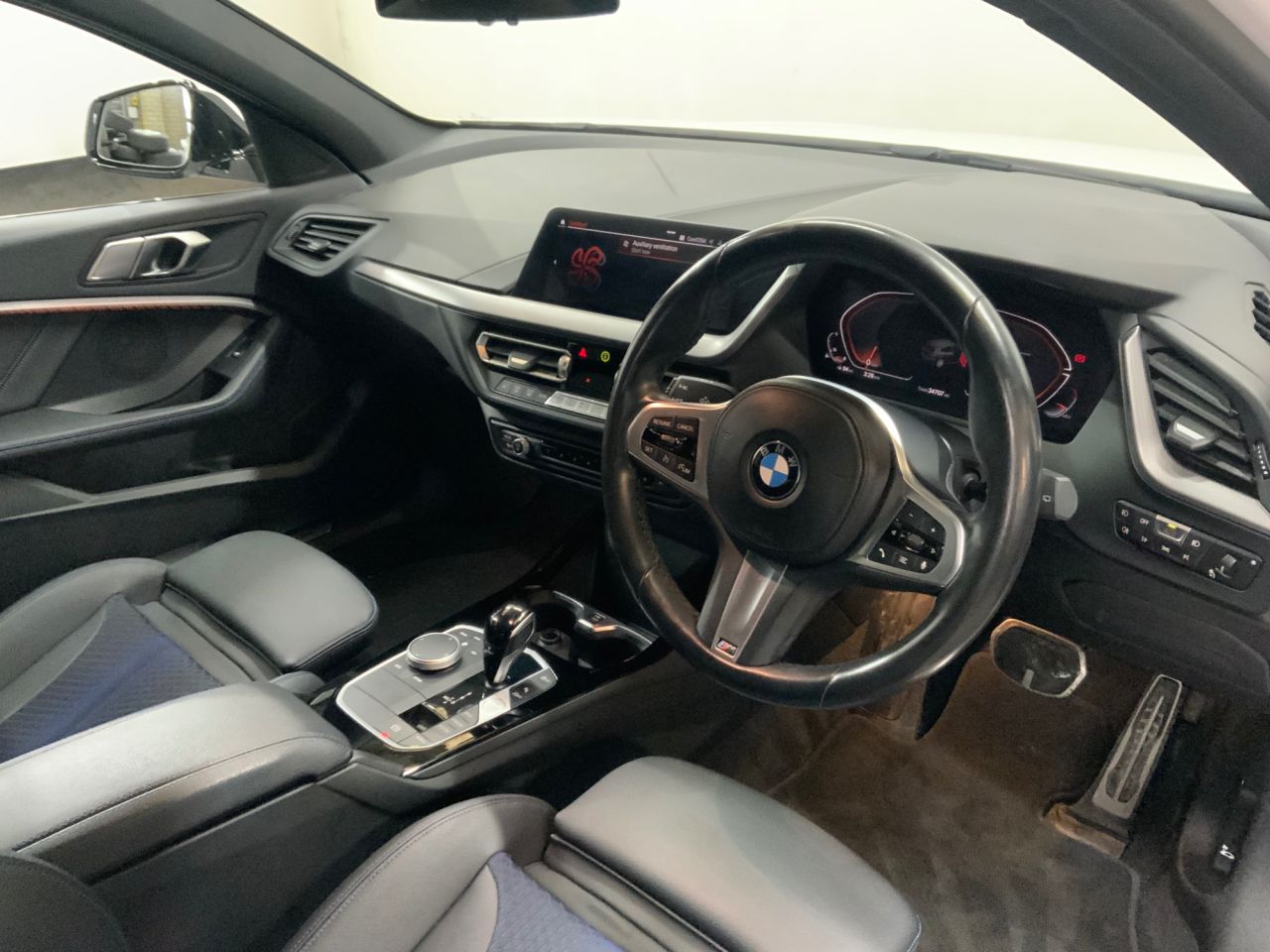 2022 BMW 1 SERIES M Sport - vehicle photo 27 for sale on PureCar