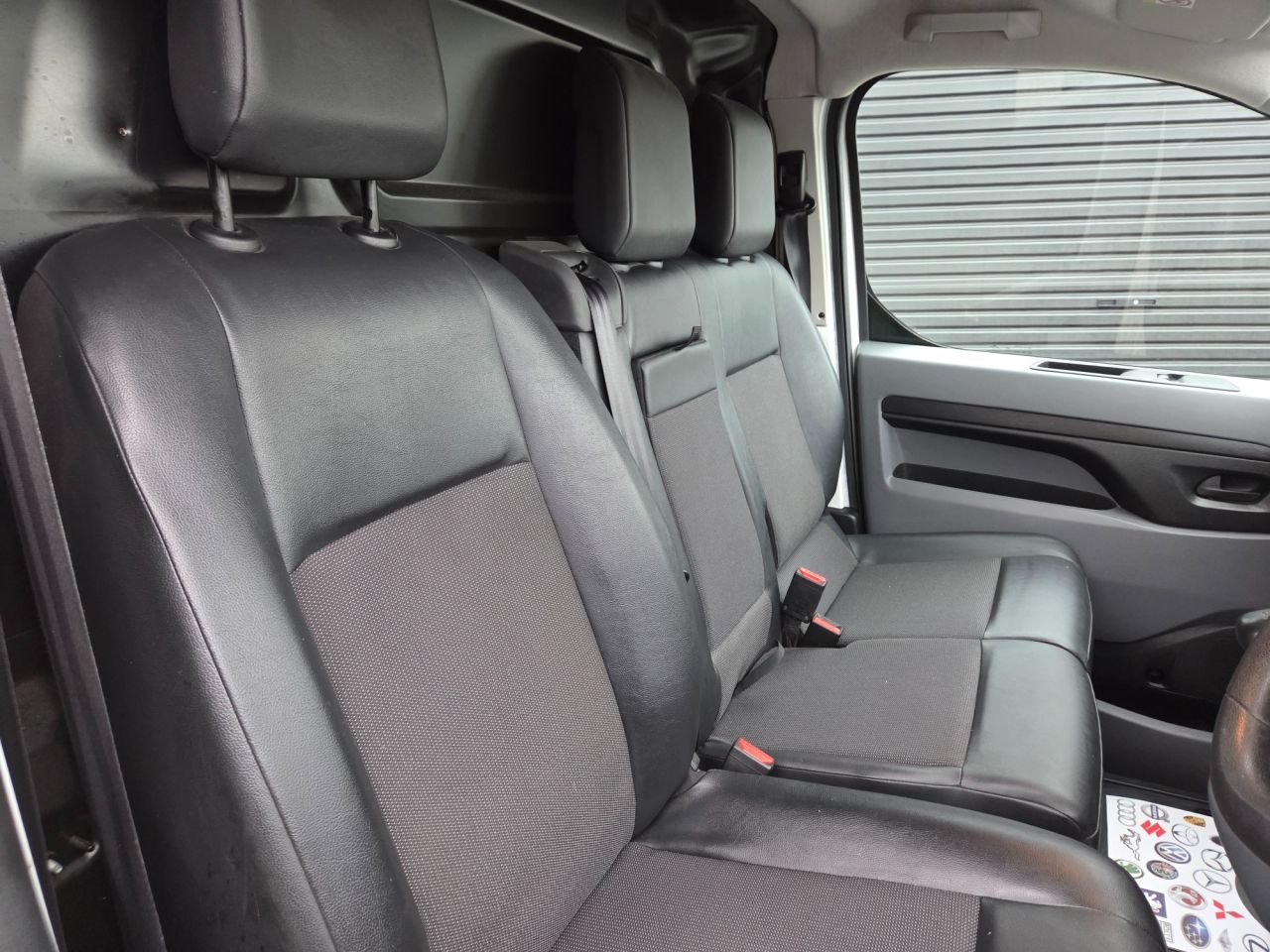2021 PEUGEOT EXPERT 2.0 BlueHDi 1400 Professional Standard Panel Van 6dr Diesel Manual MWB Euro - vehicle photo 10 for sale on PureCar