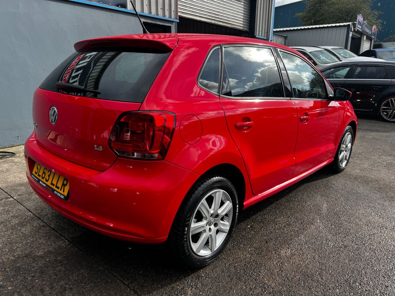 2013 VOLKSWAGEN POLO 1.4 Match Edition Hatchback 5dr Petrol Manual Euro 5 (85 ps) - vehicle photo 6 for sale on PureCar