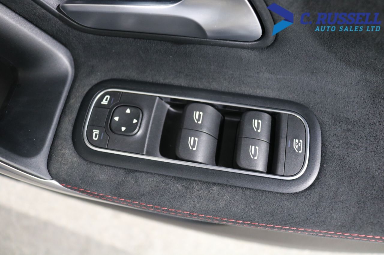 2020 MERCEDES A CLASS 1.3 A200 AMG Line Hatchback 5dr Petrol 7G-DCT Euro 6 (s/s) (163 ps) - vehicle photo 11 for sale on PureCar