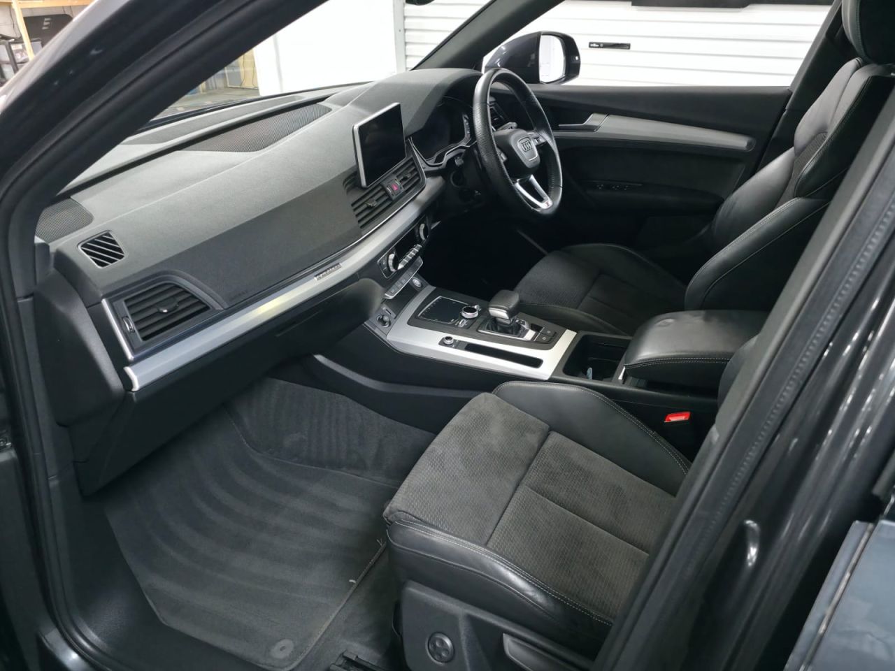 2020 AUDI Q5 2.0 TDI 40 S line SUV 5dr Diesel S Tronic quattro Euro 6 (s/s) (190 ps) S L - vehicle photo 11 for sale on PureCar