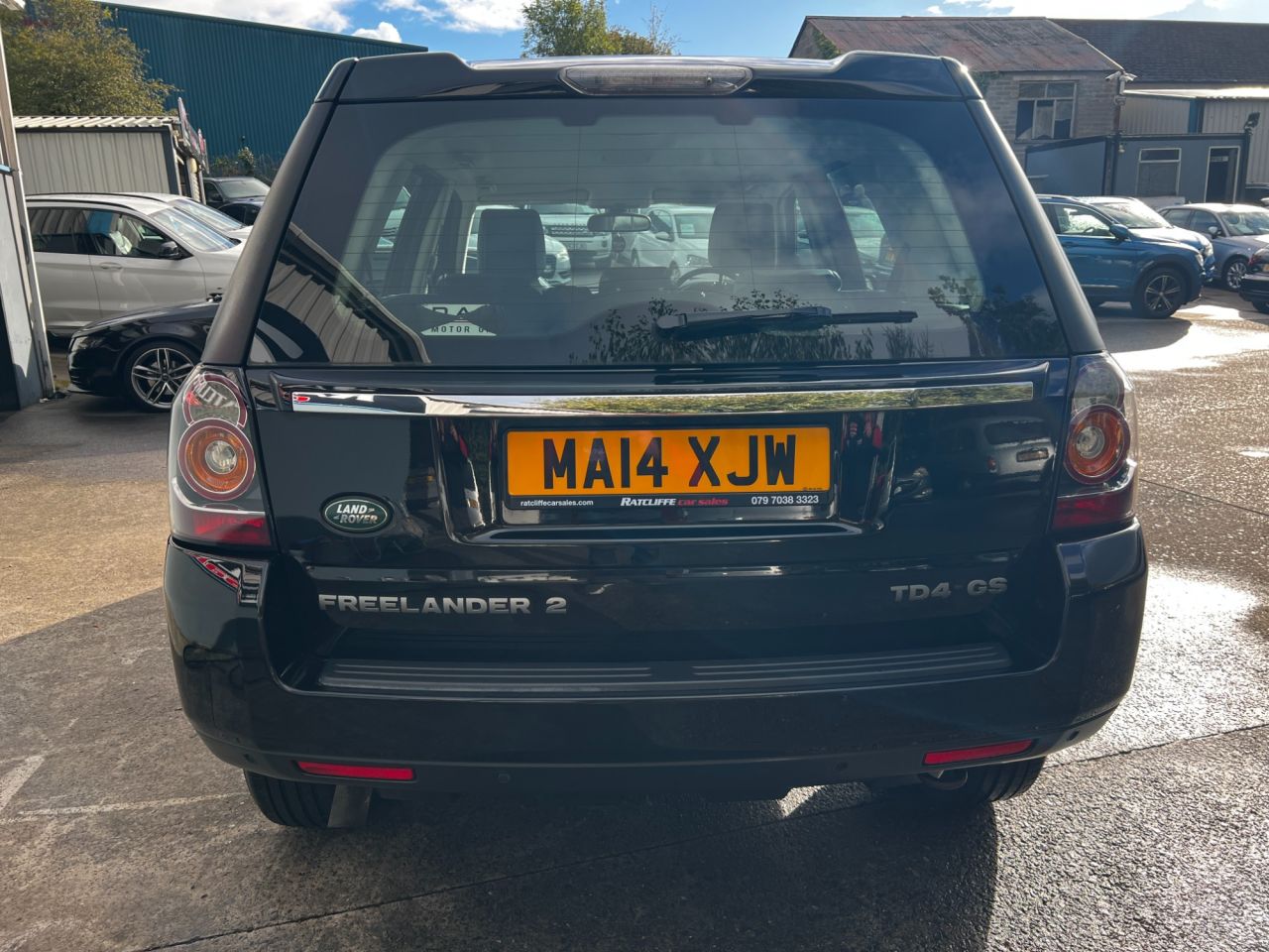 2014 LAND ROVER FREELANDER 2.2 TD4 GS SUV 5dr Diesel CommandShift 4WD Euro 5 (150 ps) - vehicle photo 5 for sale on PureCar