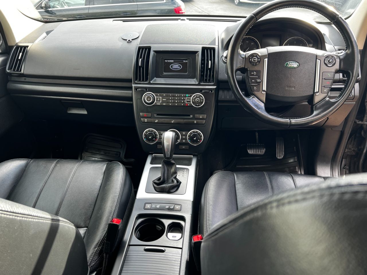 2014 LAND ROVER FREELANDER 2.2 TD4 GS SUV 5dr Diesel CommandShift 4WD Euro 5 (150 ps) - vehicle photo 16 for sale on PureCar