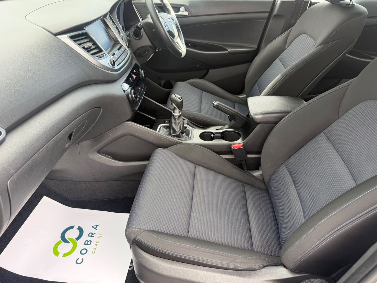 2017 HYUNDAI TUCSON 1.7 CRDi Blue Drive SE Nav SUV 5dr Diesel Manual Euro 6 (s/s) (116 ps) - vehicle photo 12 for sale on PureCar