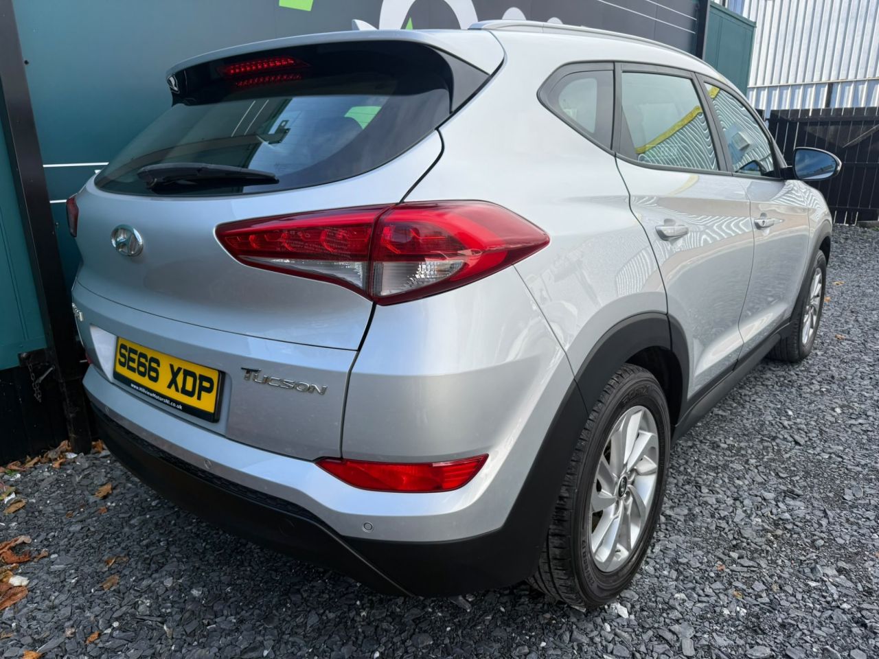 2017 HYUNDAI TUCSON 1.7 CRDi Blue Drive SE Nav SUV 5dr Diesel Manual Euro 6 (s/s) (116 ps) - vehicle photo 4 for sale on PureCar