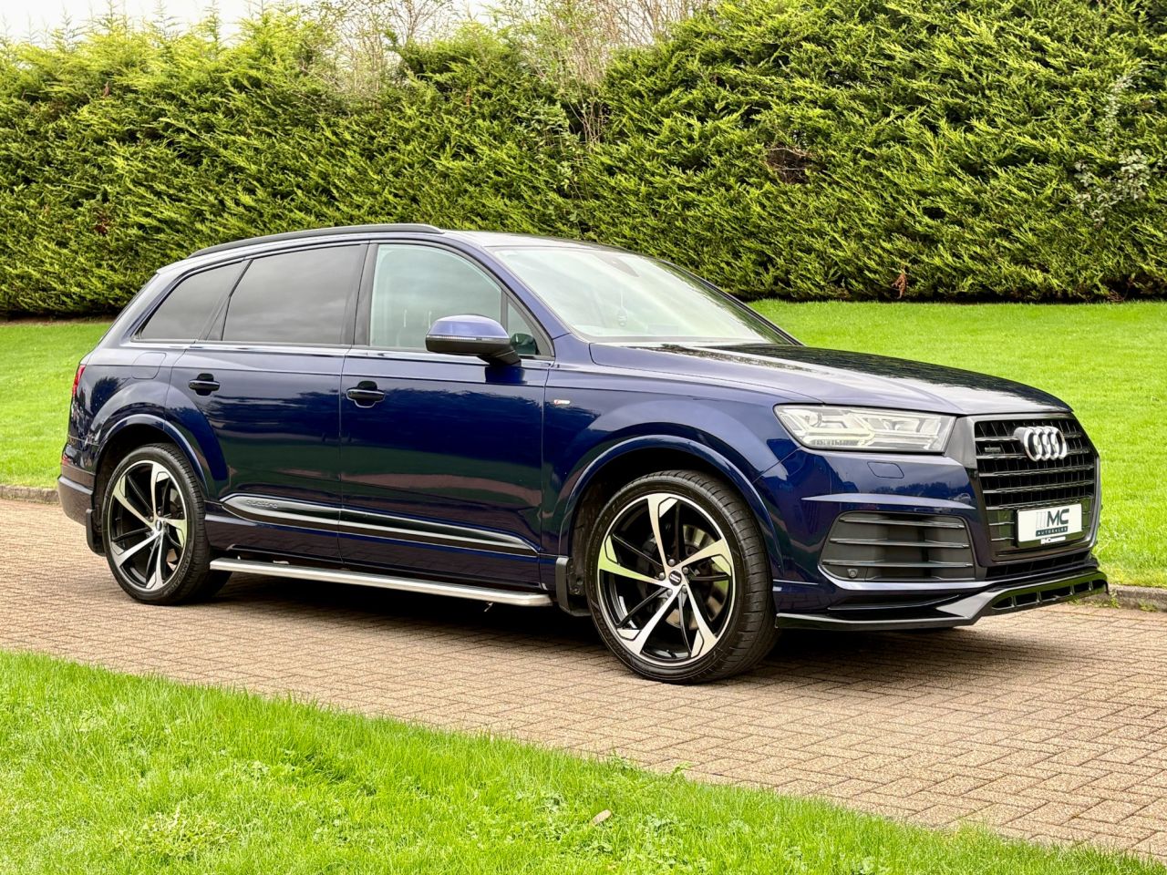 2018 AUDI Q7 S Line - vehicle photo 4 for sale on PureCar