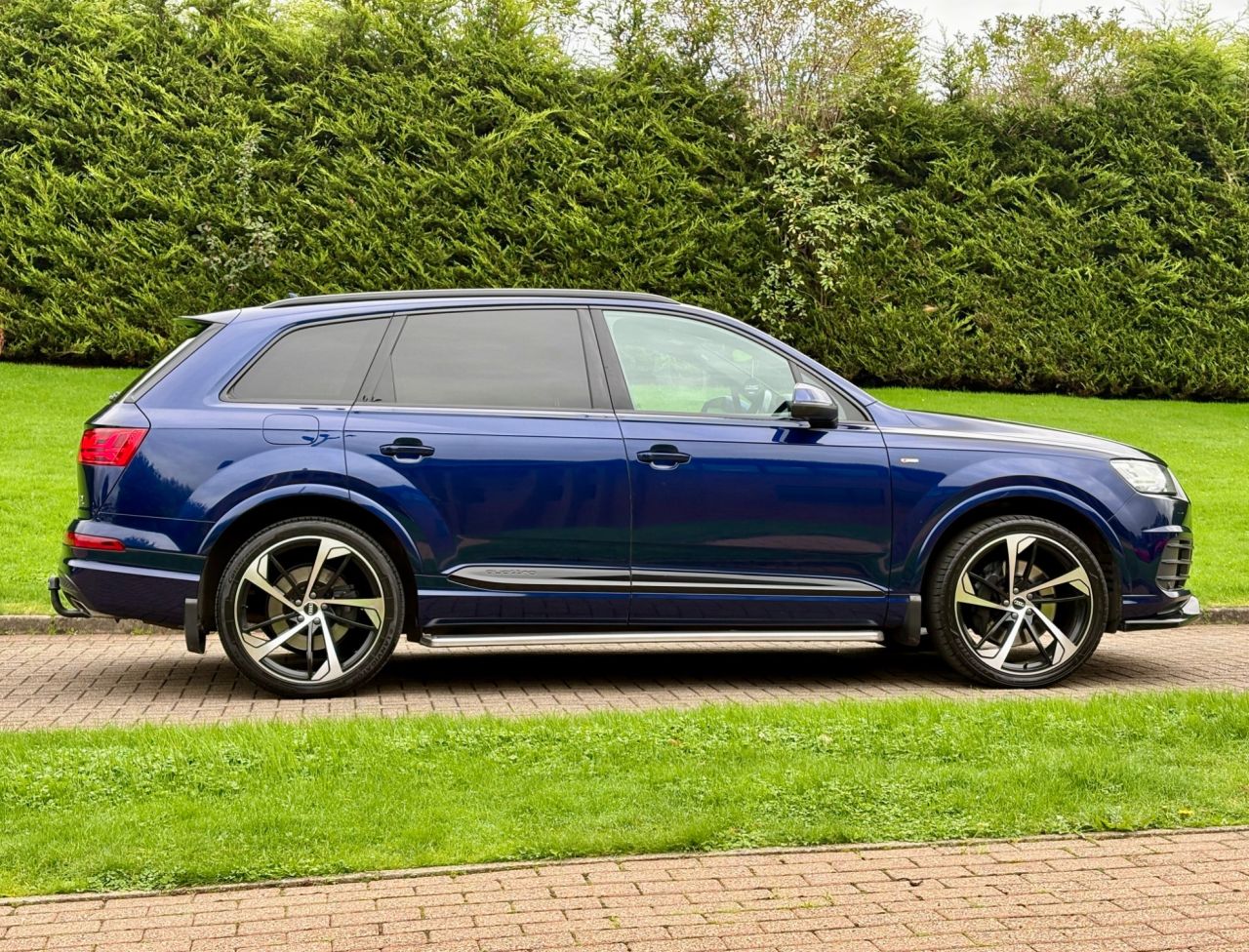 2018 AUDI Q7 S Line - vehicle photo 6 for sale on PureCar