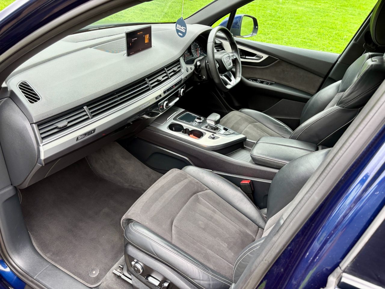 2018 AUDI Q7 S Line - vehicle photo 9 for sale on PureCar