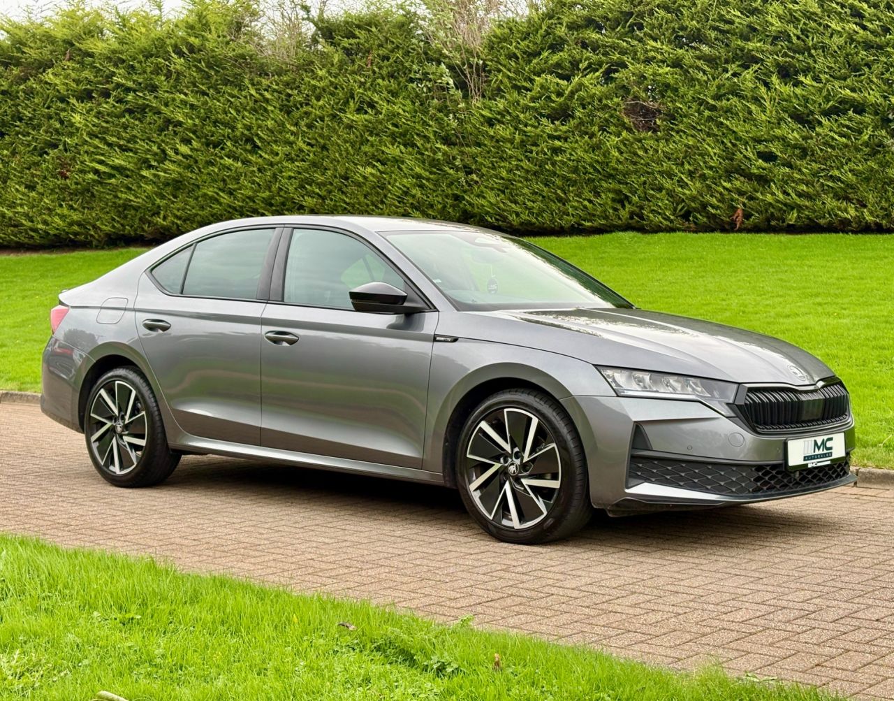 2026 SKODA OCTAVIA 2.0 TDI SportLine Hatchback 5dr Diesel DSG Euro 6 (s/s) (150 ps) - vehicle photo 5 for sale on PureCar