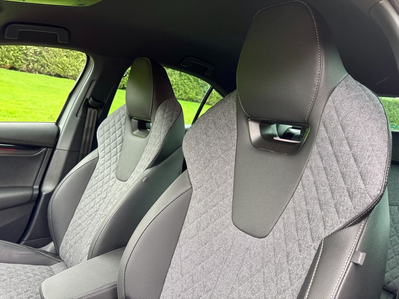 2026 SKODA OCTAVIA 2.0 TDI SportLine Hatchback 5dr Diesel DSG Euro 6 (s/s) (150 ps) - vehicle photo 12 for sale on PureCar