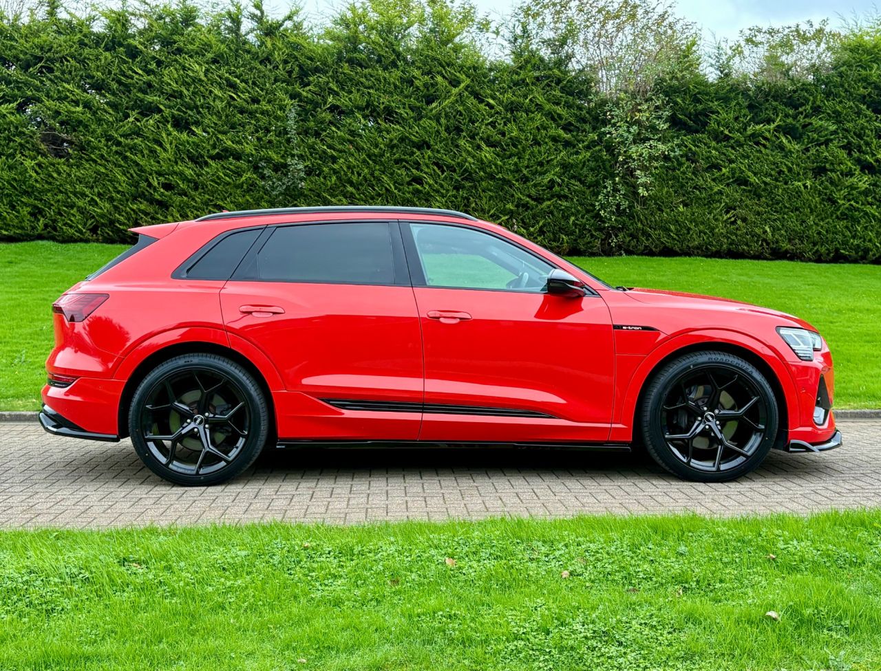 2021 AUDI E-TRON 55 Black Edition SUV 5dr Electric Auto quattro 95kWh (408 ps) - vehicle photo 7 for sale on PureCar