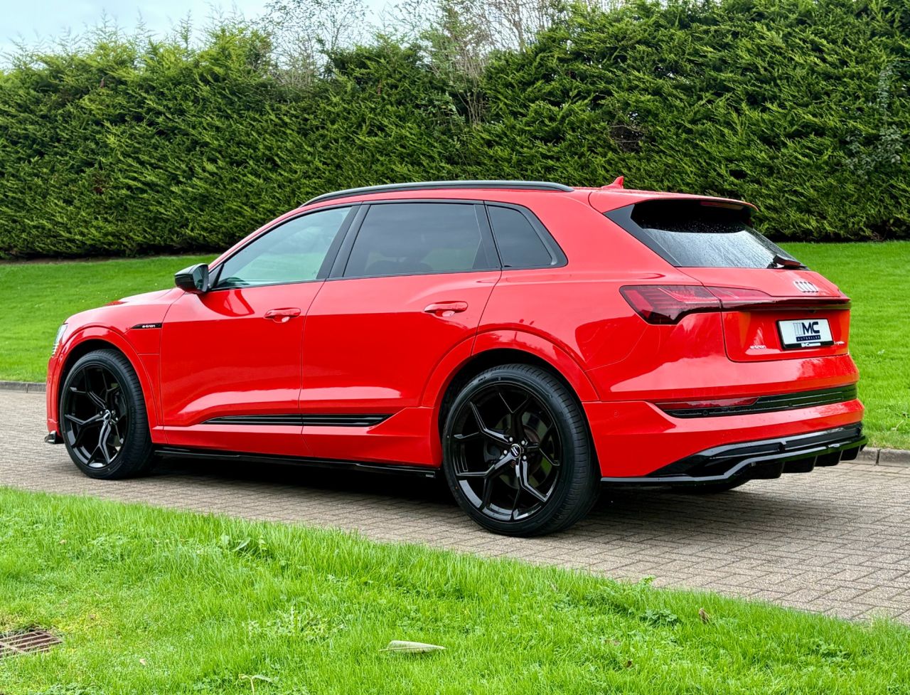 2021 AUDI E-TRON 55 Black Edition SUV 5dr Electric Auto quattro 95kWh (408 ps) - vehicle photo 5 for sale on PureCar