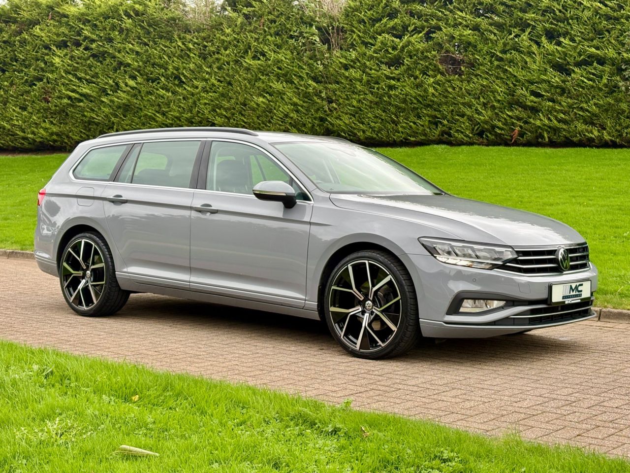 2022 VOLKSWAGEN PASSAT 2.0 TDI EVO SE Nav Estate 5dr Diesel DSG Euro 6 (s/s) (150 ps) - vehicle photo 5 for sale on PureCar
