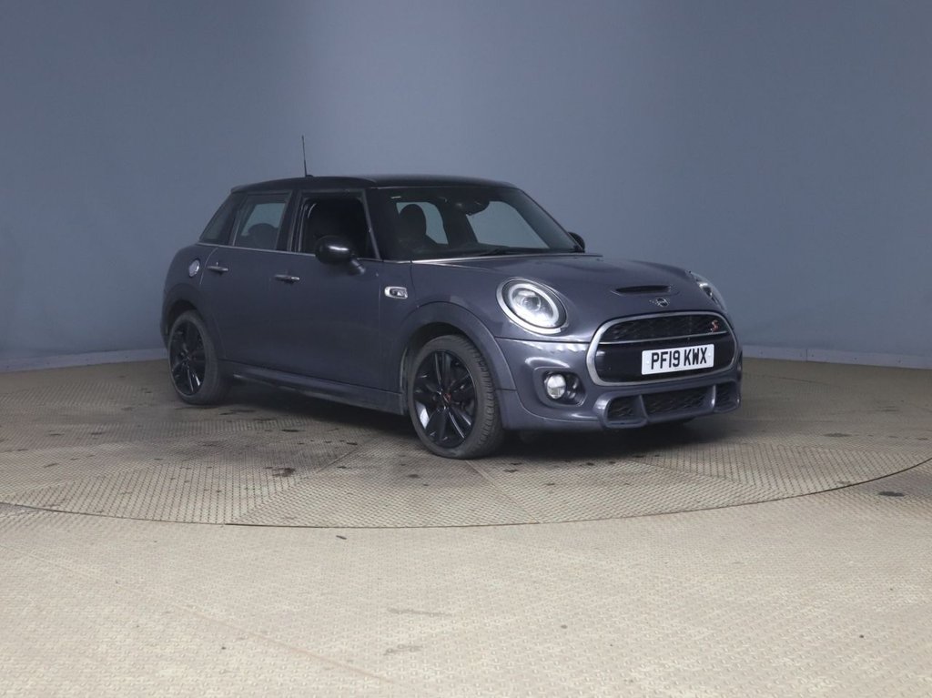 2019 MINI Hatch