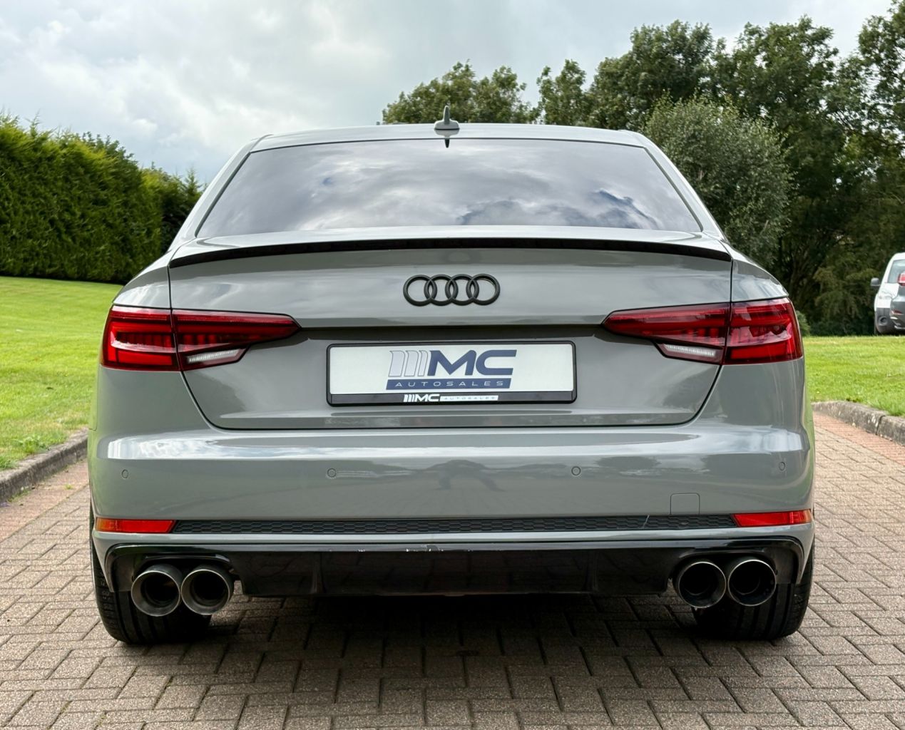 2018 AUDI A4 1.4 TFSI Black Edition Saloon 4dr Petrol Manual Euro 6 (s/s) (150 ps) - vehicle photo 10 for sale on PureCar