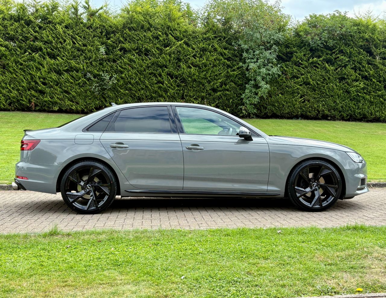 2018 AUDI A4 1.4 TFSI Black Edition Saloon 4dr Petrol Manual Euro 6 (s/s) (150 ps) - vehicle photo 8 for sale on PureCar