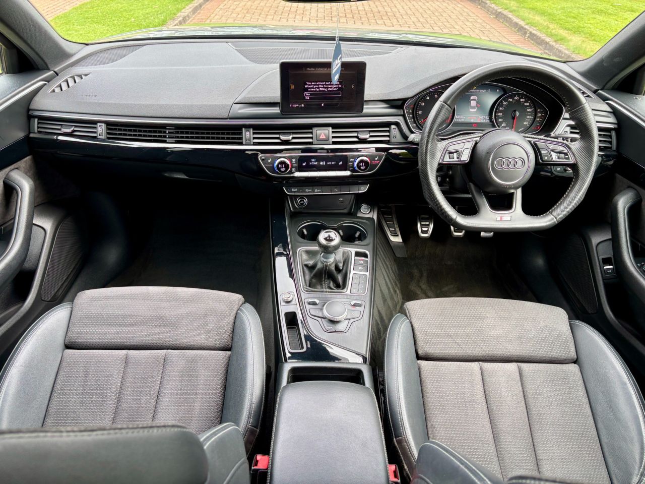 2018 AUDI A4 1.4 TFSI Black Edition Saloon 4dr Petrol Manual Euro 6 (s/s) (150 ps) - vehicle photo 13 for sale on PureCar