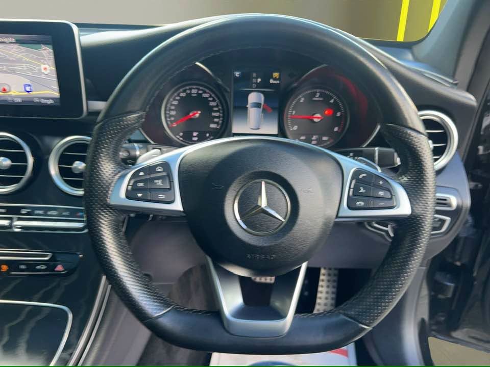 2018 MERCEDES GLC 2.1 GLC250d AMG Line (Premium) SUV 5dr Diesel G-Tronic 4MATIC Euro 6 (s/s) - vehicle photo 16 for sale on PureCar