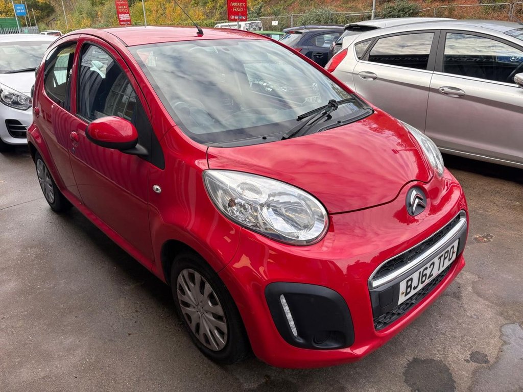 White 2014 Suzuki Alto Hatchback Front-wheel drive Manual