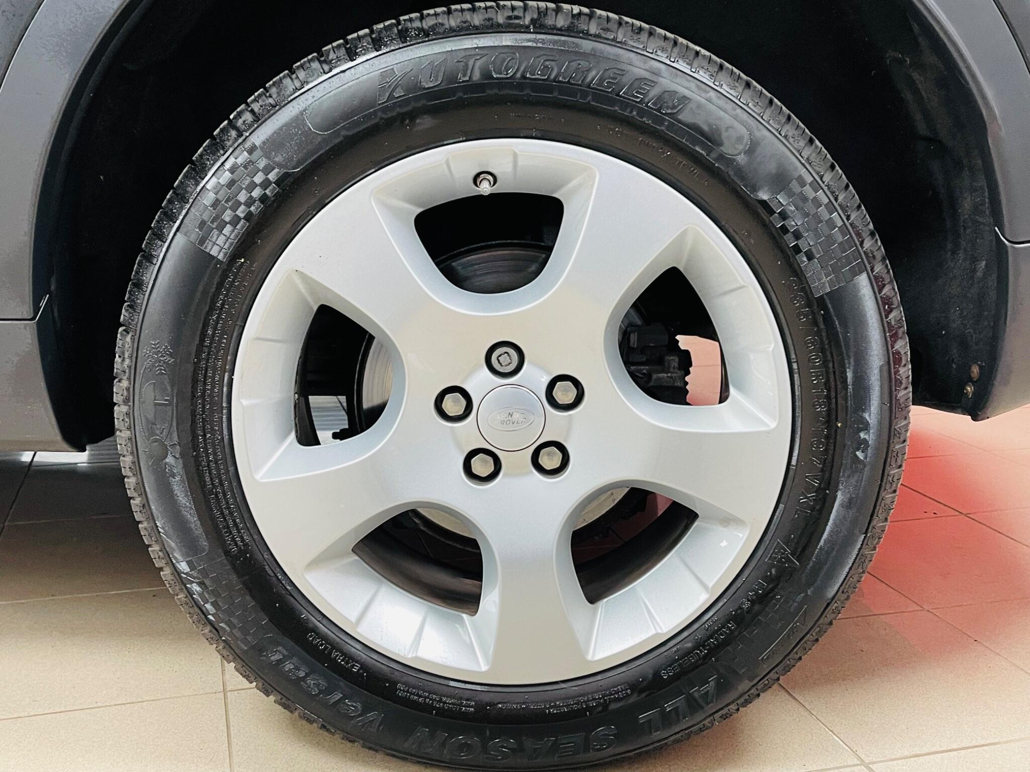 2018 18 LAND ROVER DISCOVERY SPORT