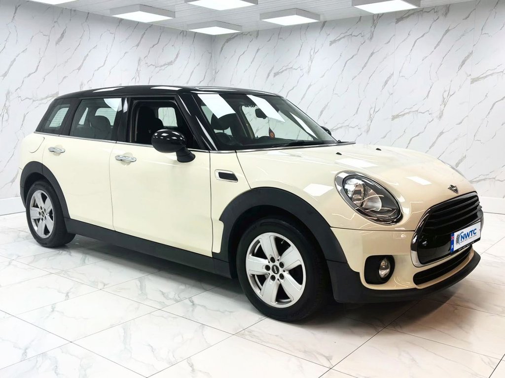 White 2018 MINI Clubman Estate Front-wheel drive Manual