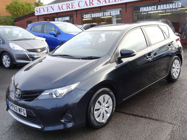 2014 Toyota Auris