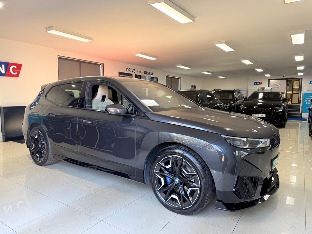 2022 BMW iX