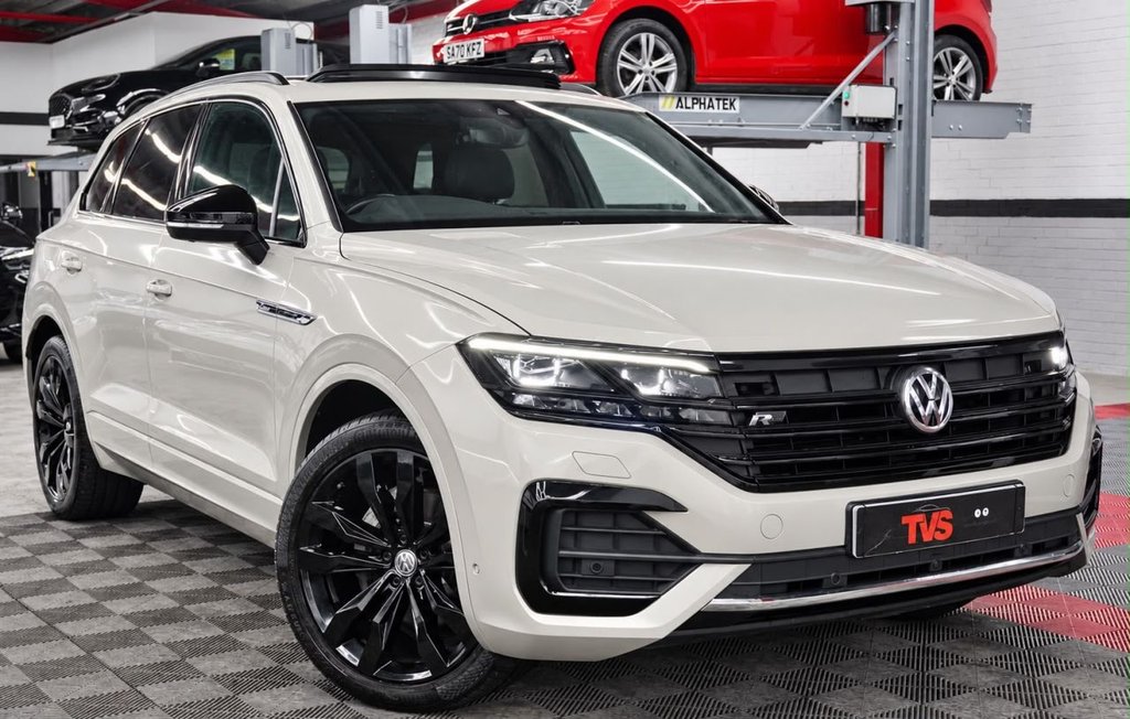 Brown (BEIGE) 2020 Volkswagen Touareg SUV/Crossover All-wheel drive Automatic